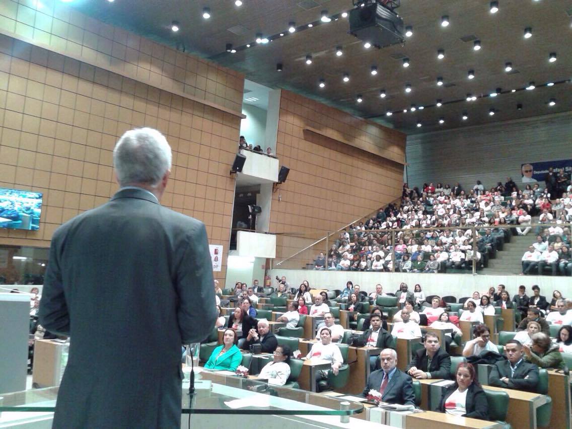 Alesp promove homenagem aos trabalhadores da saúde